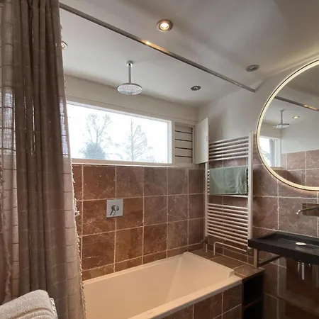 Awesome In With Wifi ブルック・イン・ウォーターランド