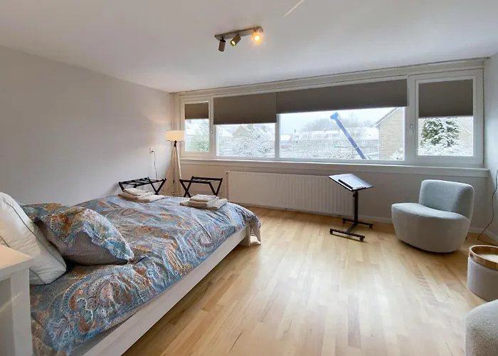 Daire Awesome In With Wifi Broek in Waterland