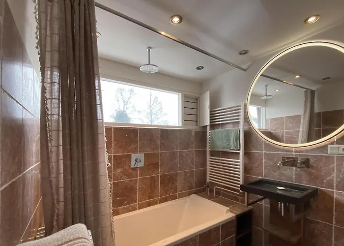 Awesome In With Wifi ブルック・イン・ウォーターランド